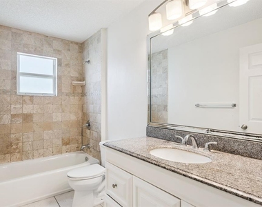 13635 Waterhouse Way - Photo Thumbnail 25