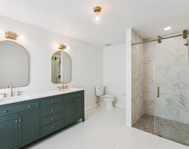 13635 Waterhouse Way - Photo Thumbnail 17