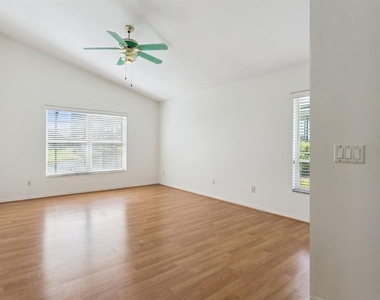 13635 Waterhouse Way - Photo Thumbnail 13