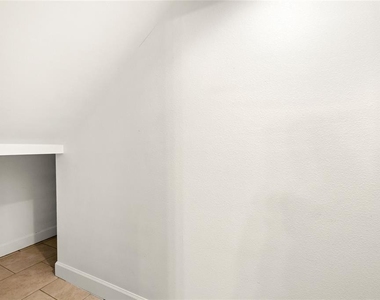 1469 Salisbury Drive - Photo Thumbnail 23