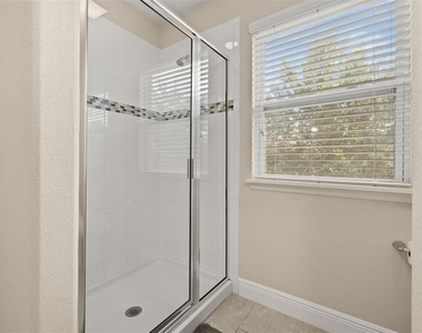 5373 Oakbourne Avenue - Photo Thumbnail 25