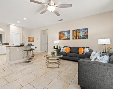 5373 Oakbourne Avenue - Photo Thumbnail 9