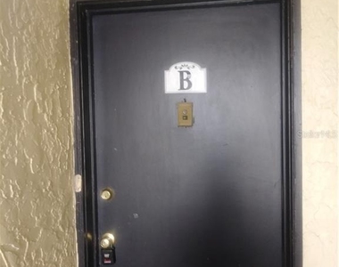 902 Lake Destiny Road - Photo Thumbnail 2
