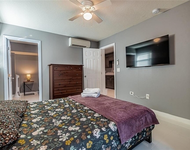 1225 E Livingston Street - Photo Thumbnail 20