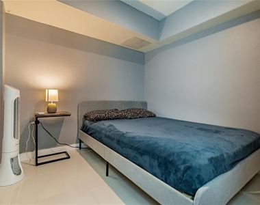 1225 E Livingston Street - Photo Thumbnail 23
