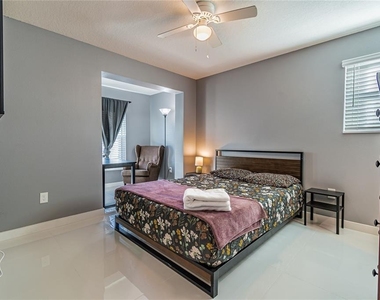 1225 E Livingston Street - Photo Thumbnail 17
