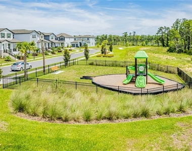 12754 Brodlove Lane - Photo Thumbnail 22