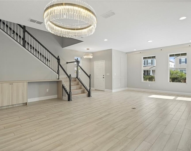 12754 Brodlove Lane - Photo Thumbnail 3