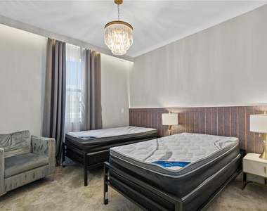 12754 Brodlove Lane - Photo Thumbnail 16
