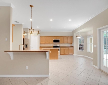 2615 Lakemoor Drive - Photo Thumbnail 14