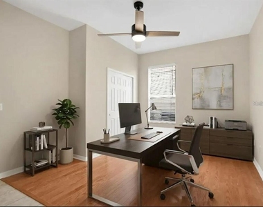2615 Lakemoor Drive - Photo Thumbnail 9