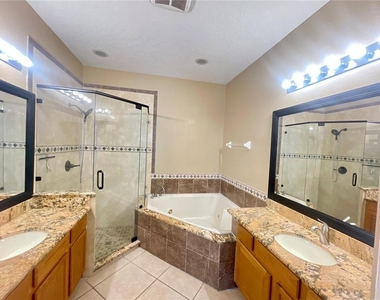 10366 Cypress Knee Circle - Photo Thumbnail 14