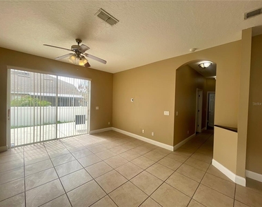 10366 Cypress Knee Circle - Photo Thumbnail 23