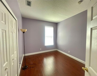10366 Cypress Knee Circle - Photo Thumbnail 6