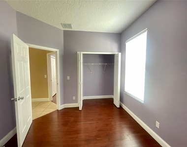 10366 Cypress Knee Circle - Photo Thumbnail 5