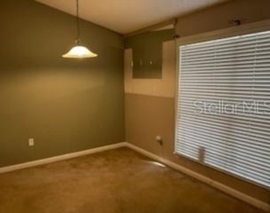 940 Douglas Avenue - Photo Thumbnail 11