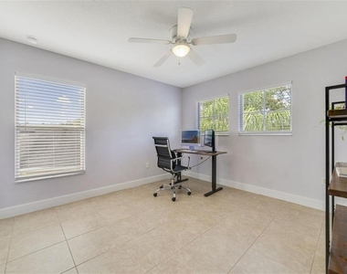 2732 Balforn Tower Way - Photo Thumbnail 26
