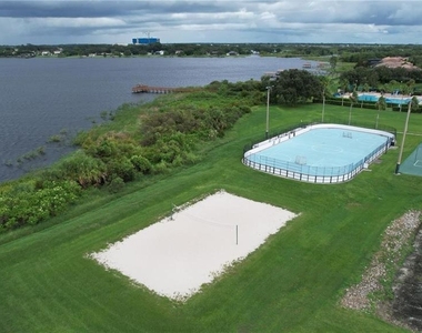 2732 Balforn Tower Way - Photo Thumbnail 32