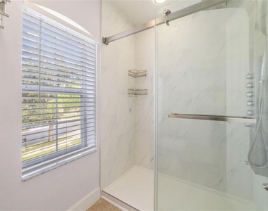 2732 Balforn Tower Way - Photo Thumbnail 28