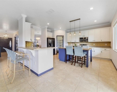 2732 Balforn Tower Way - Photo Thumbnail 8