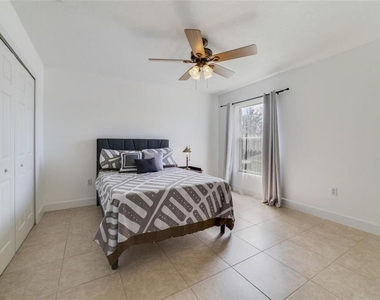 2732 Balforn Tower Way - Photo Thumbnail 24
