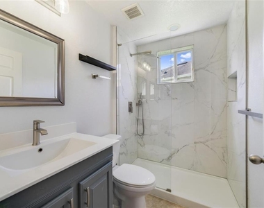 2732 Balforn Tower Way - Photo Thumbnail 14