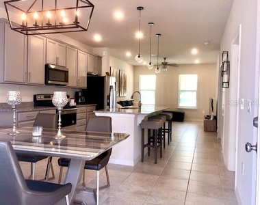 2674 Mead Avenue - Photo Thumbnail 6