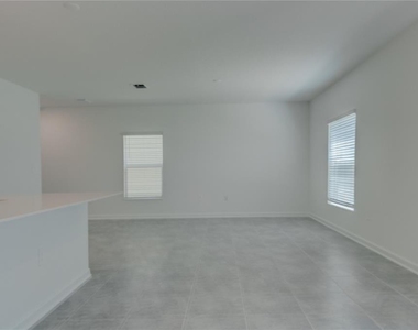 1806 Weir Boulevard - Photo Thumbnail 10