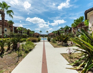 5512 Metrowest Boulevard - Photo Thumbnail 19