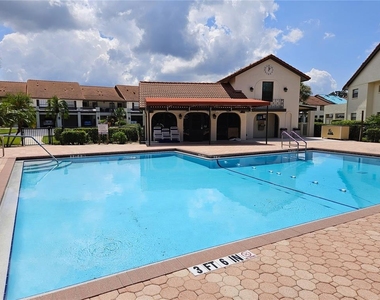 756 Avenida Estancia - Photo Thumbnail 4