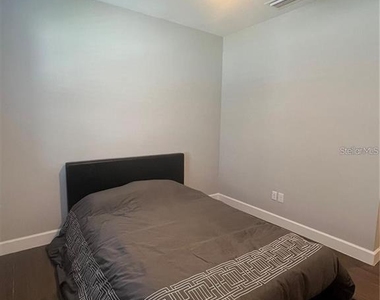 817 Seascape Place - Photo Thumbnail 29