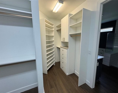 817 Seascape Place - Photo Thumbnail 23