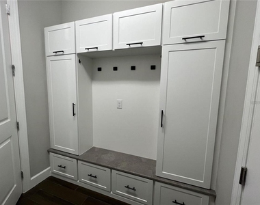 817 Seascape Place - Photo Thumbnail 34