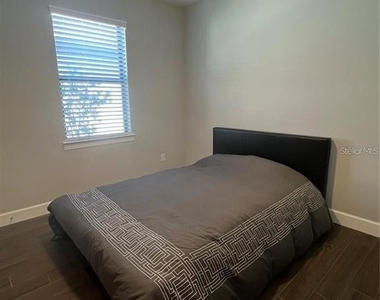 817 Seascape Place - Photo Thumbnail 28
