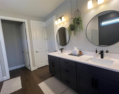 817 Seascape Place - Photo Thumbnail 20