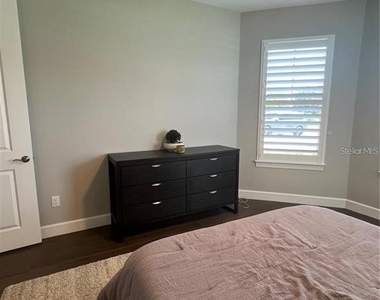 817 Seascape Place - Photo Thumbnail 27