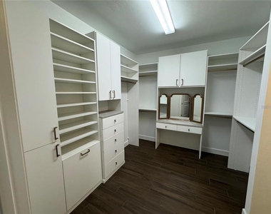 817 Seascape Place - Photo Thumbnail 21