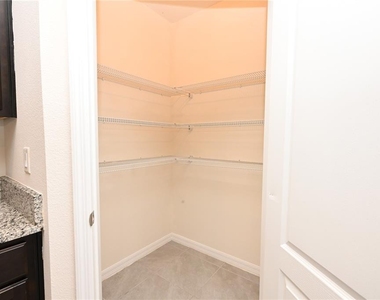 2548 Ryland Falls Drive - Photo Thumbnail 7