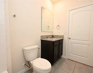 2548 Ryland Falls Drive - Photo Thumbnail 33
