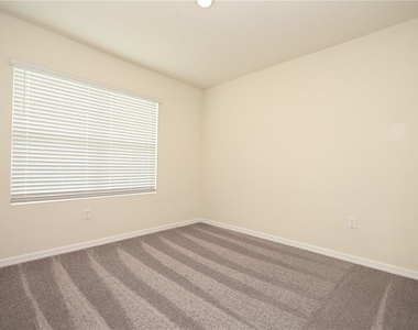 2548 Ryland Falls Drive - Photo Thumbnail 30