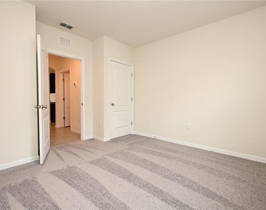 2548 Ryland Falls Drive - Photo Thumbnail 28