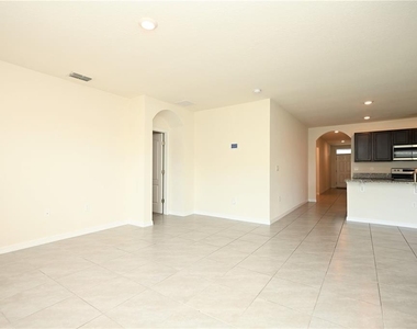 2548 Ryland Falls Drive - Photo Thumbnail 11
