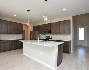 6728 Great Bear Drive - Photo Thumbnail 3