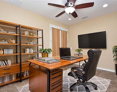 3949 Aquilla Drive - Photo Thumbnail 33