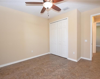3949 Aquilla Drive - Photo Thumbnail 38