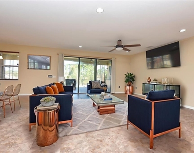 3949 Aquilla Drive - Photo Thumbnail 17