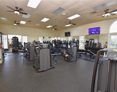3949 Aquilla Drive - Photo Thumbnail 76