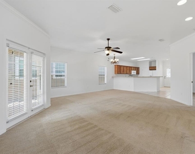 1316 Nw 120th Way - Photo Thumbnail 2