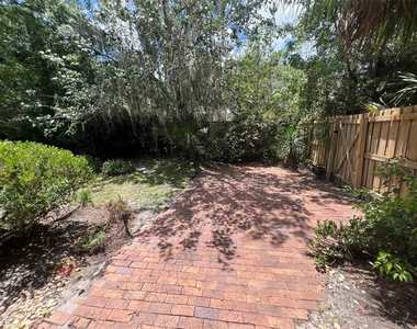 703 Ne 5th Place - Photo Thumbnail 18
