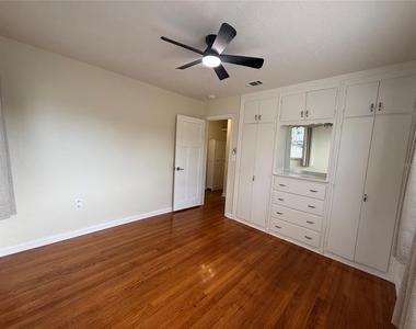 465 Briarcliff Avenue - Photo Thumbnail 12